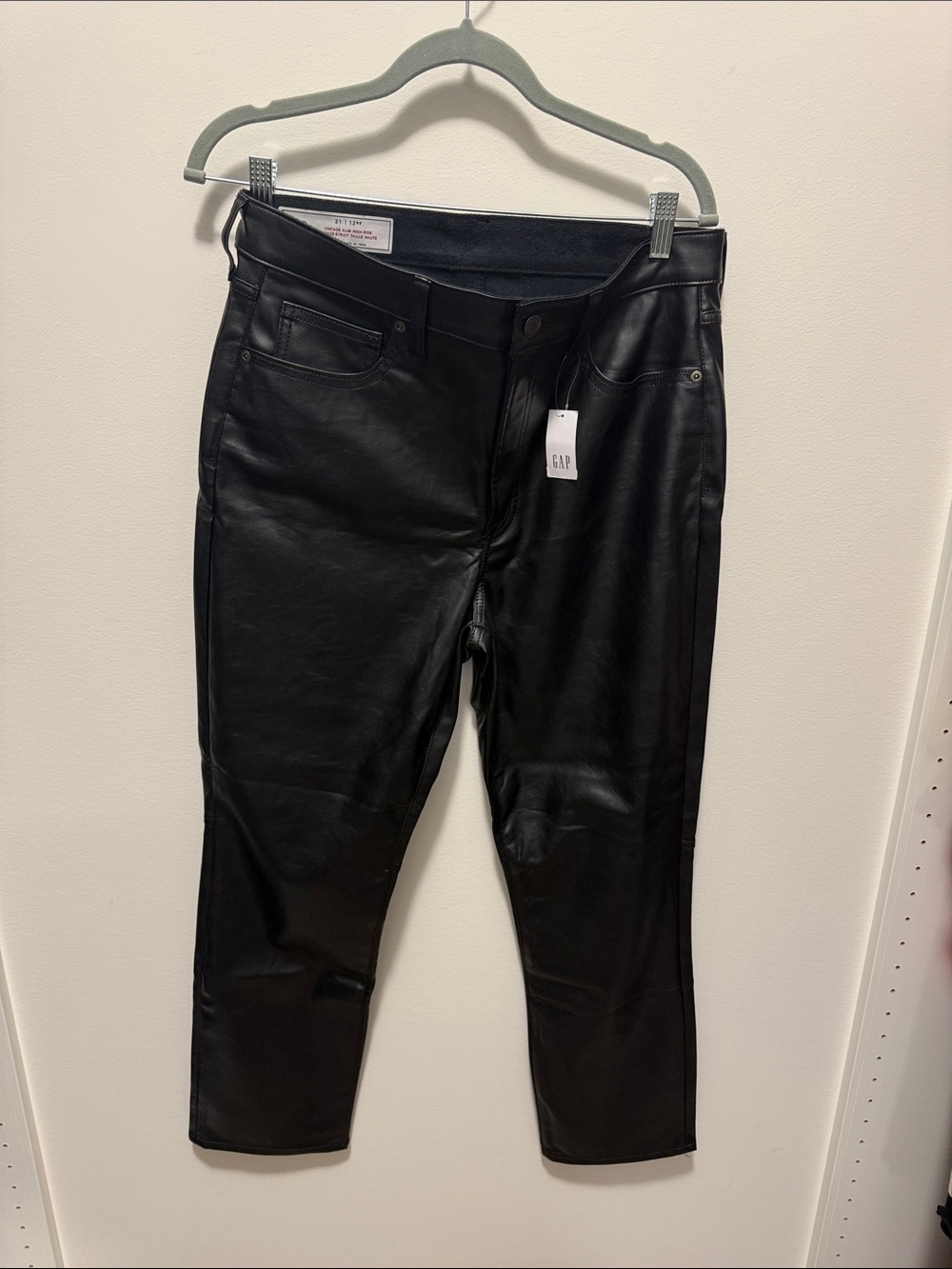 NWT GAP Women's Black Faux Leather Slim Jeans